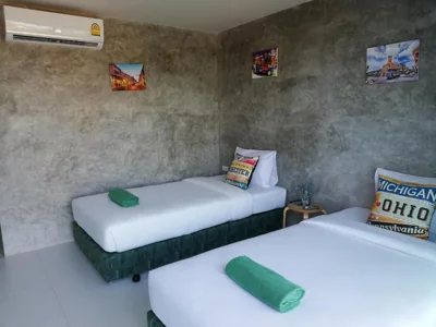 Deluxe Twin Room — Laemsai Resort