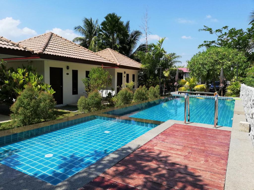 Laemsai Resort – Phuket